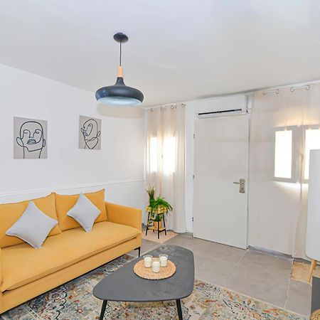 הדירה בלבן Leilighet Hadera Eksteriør bilde